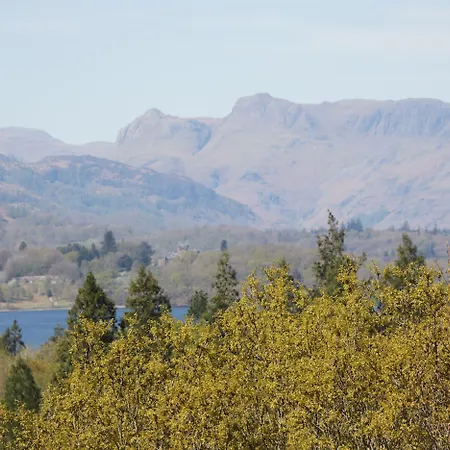 Sandown Bowness-on-Windermere